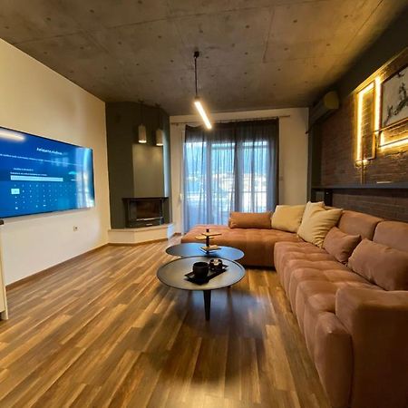 The Grey Apartments Волос Экстерьер фото
